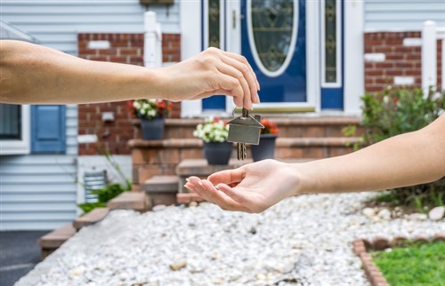 RBC lowers fixed-term mortgage rate