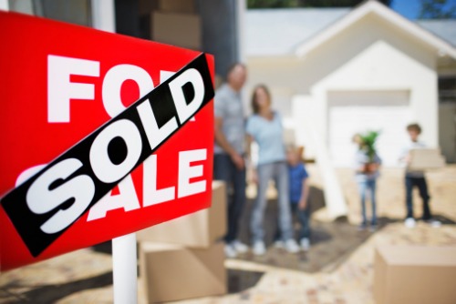 Single-family sales activity in Victoria was noticeably stronger