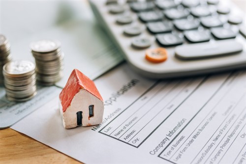 Economic impact more apparent in Prairies’ mortgage delinquencies