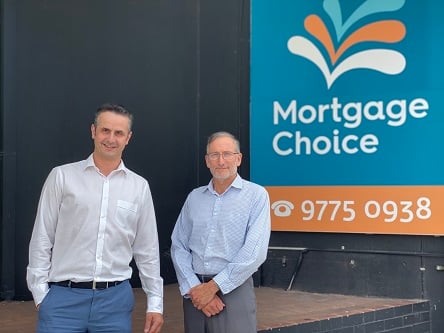 Broking by the beach: A Dee Why brokerage serving the community