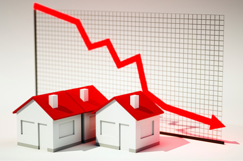 Australian mortgage repayment burden plummets