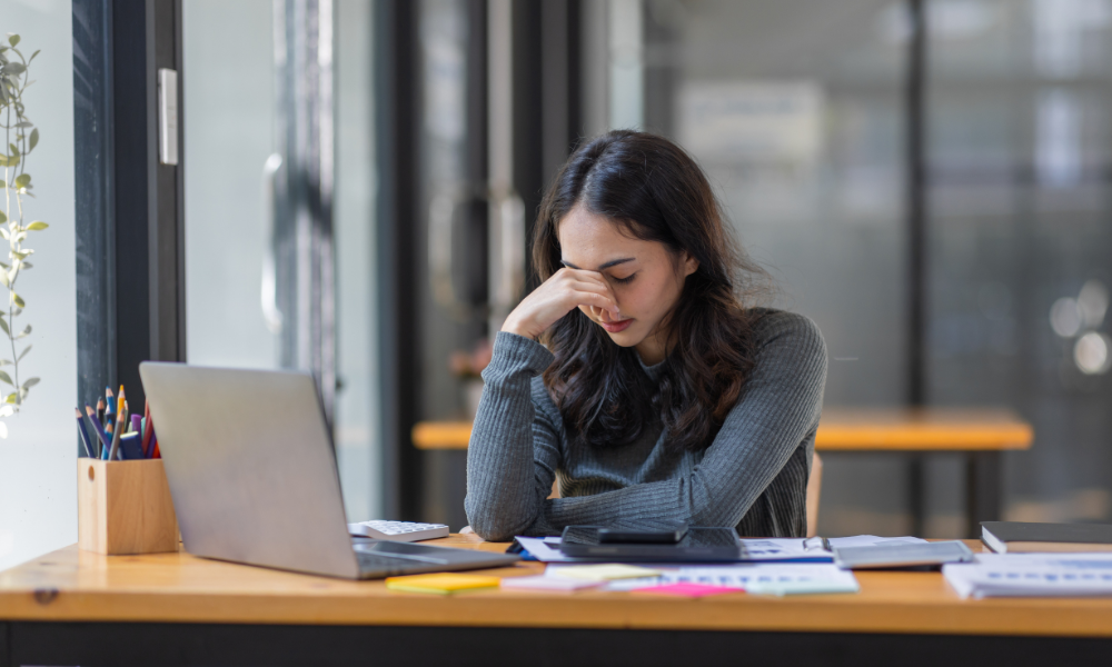Over half of workers experiencing "quiet cracking"