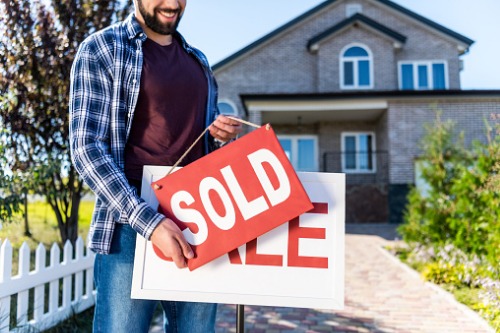 Newcomers represent one in five home purchases in Canada