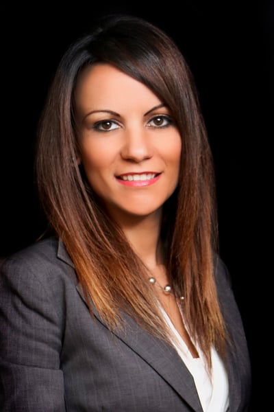 Daniela Peeva, Mortgage Alliance Commercial