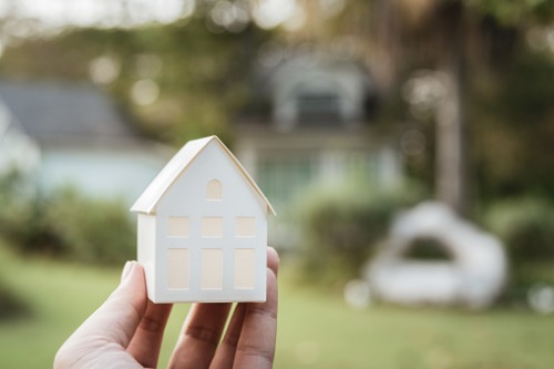 Manulife Bank survey reveals depth of Canada’s home ownership anxiety