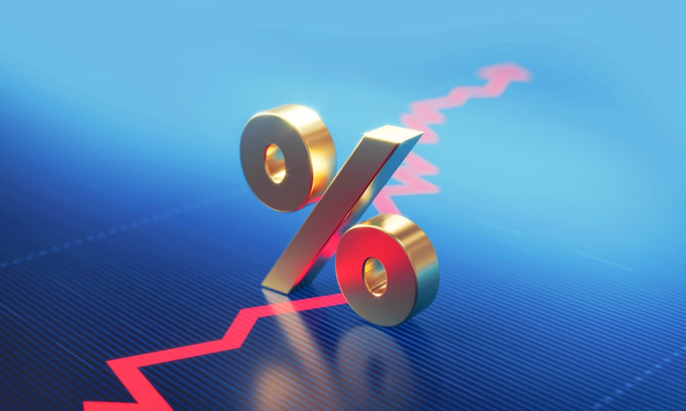 Do major rate cuts mean economic weakness?