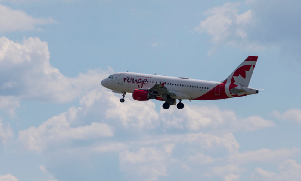 Air Canada pilots approve strike mandate as pay dispute intensifies