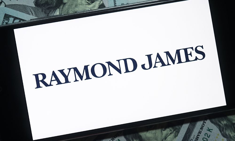Advisor moves: Raymond James picks up two more former Commonwealth teams