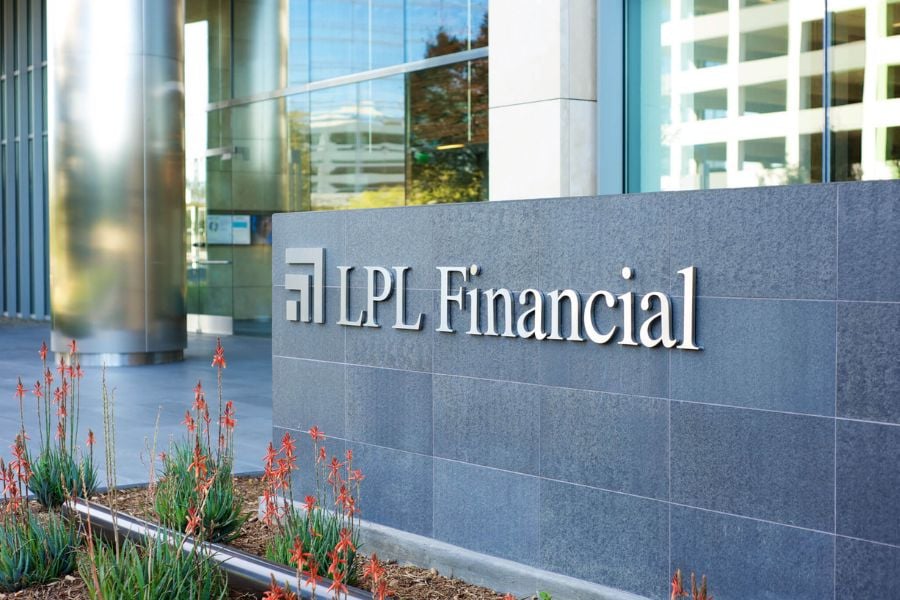 LPL expands in North Dakota with Cetera advisor duo