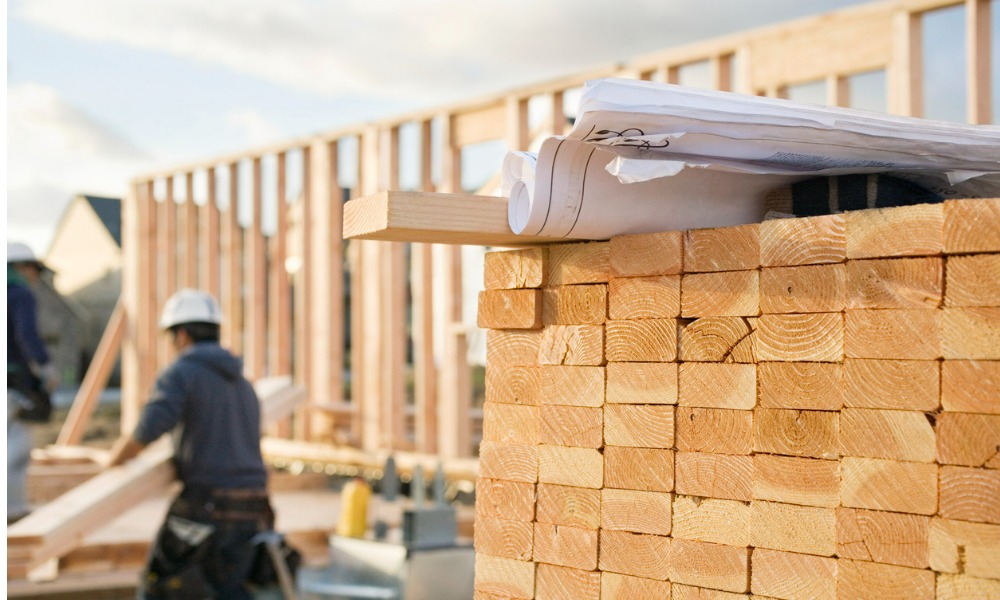 Builder confidence deteriorates due to halted construction projects