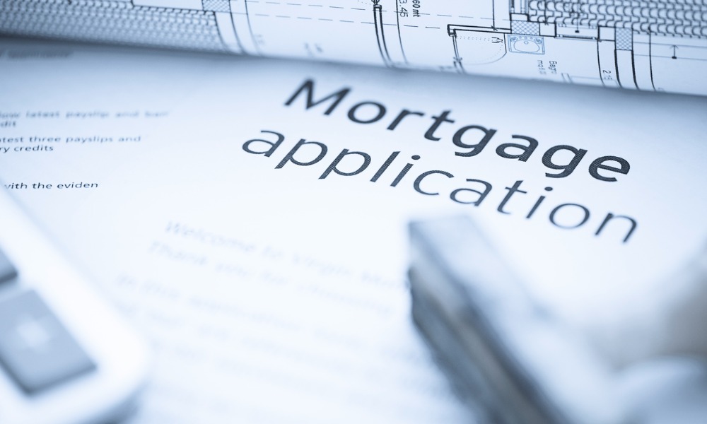 Mortgage applications fall again as rate hits nine-month high