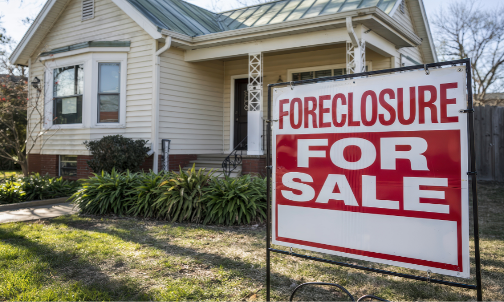 Appeals court reverses bank's ejectment order in foreclosure title dispute