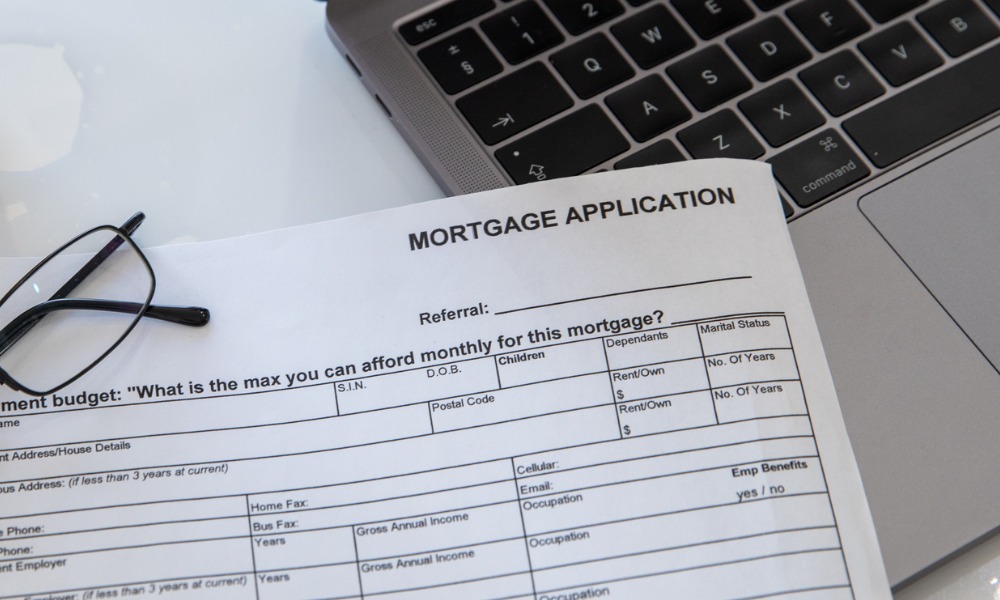 Mortgage application payments slump in November