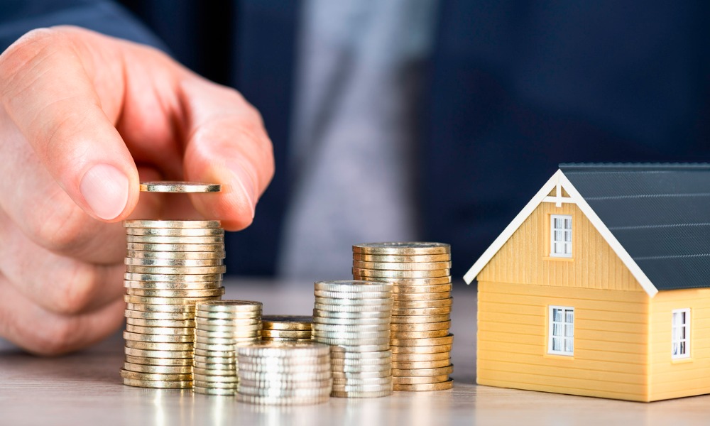 Many households' finances teetering on the edge – MNP