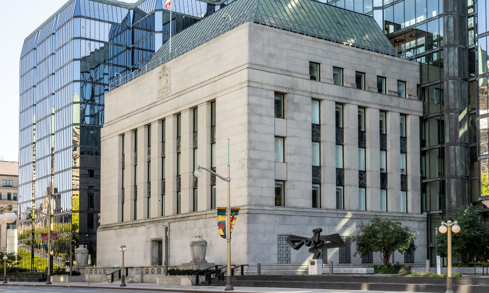 What is the Bank of Canada's delicate balancing act?