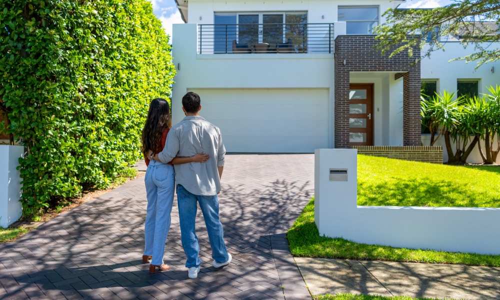 Is it better to get a high ratio mortgage?