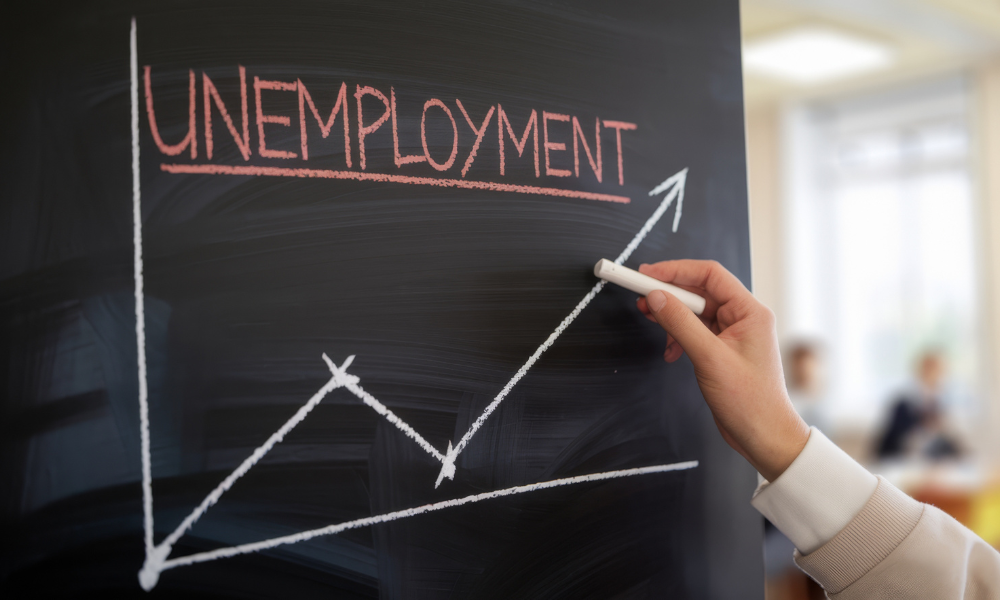 Rising unemployment strengthens odds of big rate cut