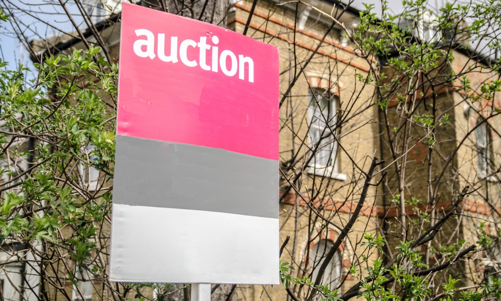 Auctions return to upward trend