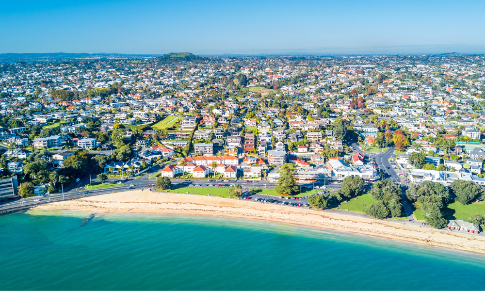 NZ property values rise