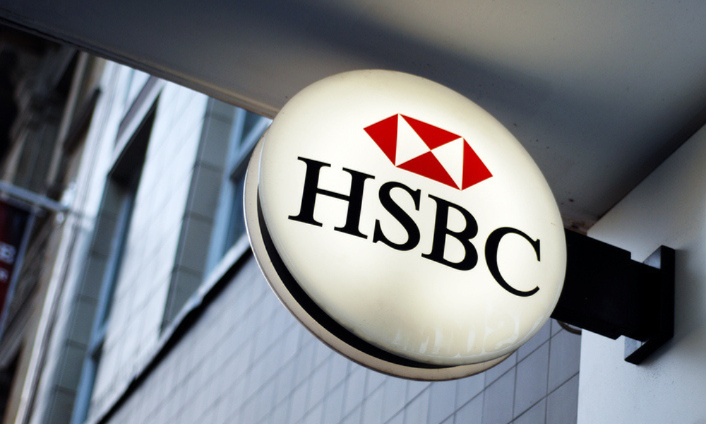 HSBC loses three key staff as new CEO takes over