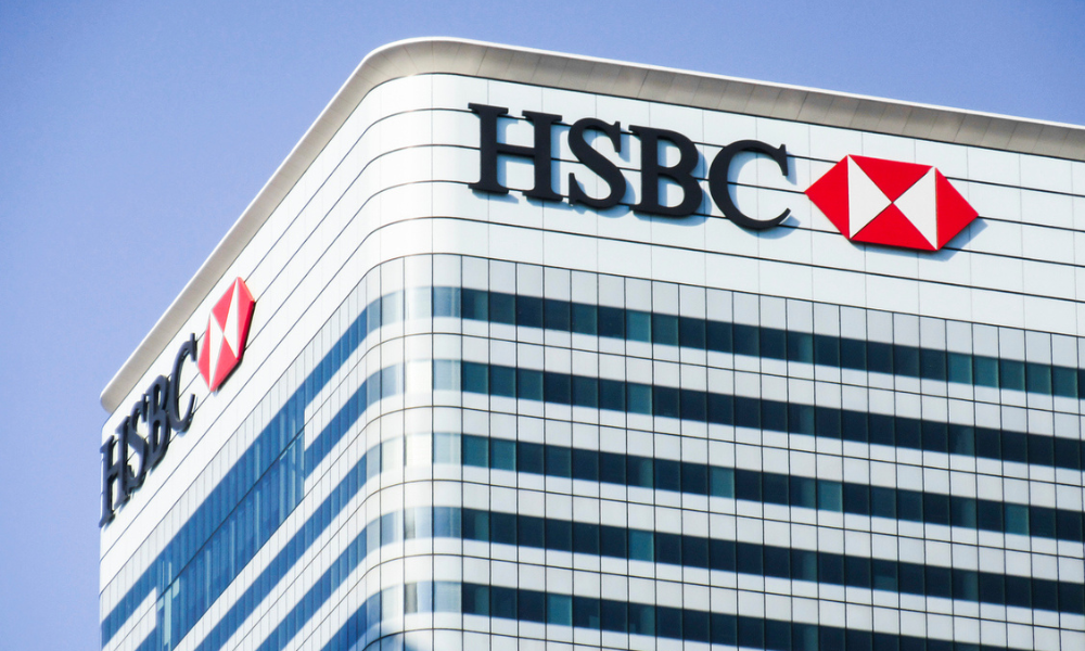 HSBC to slash senior jobs