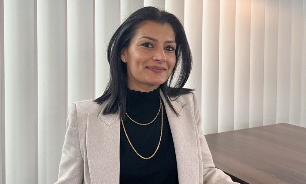 Switching Bollywood dreams for BDM success