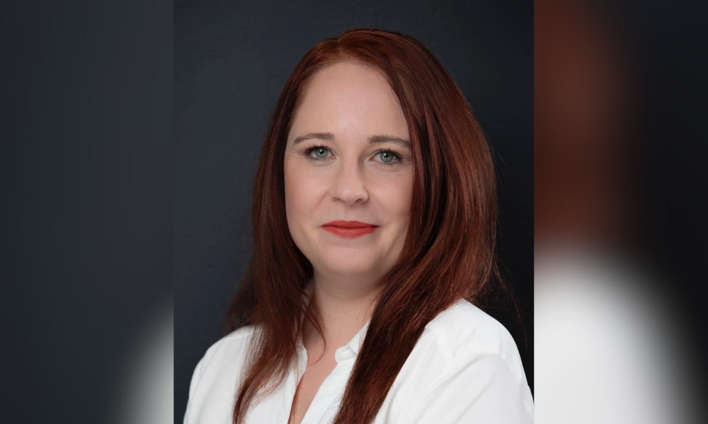 Broker calls for support for her campaign against conditional selling