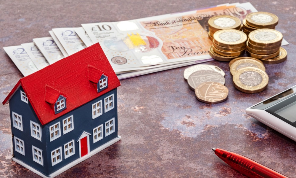 Are there disadvantages to paying off your mortgage early?