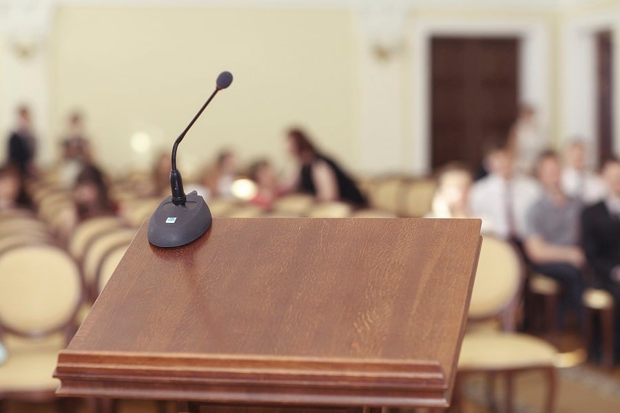 Three tips for overcoming nervousness when speaking in public