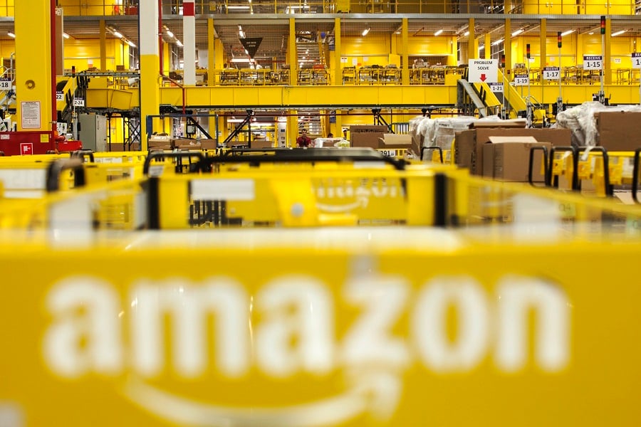 Are 401(k) advisers operating like Amazon?