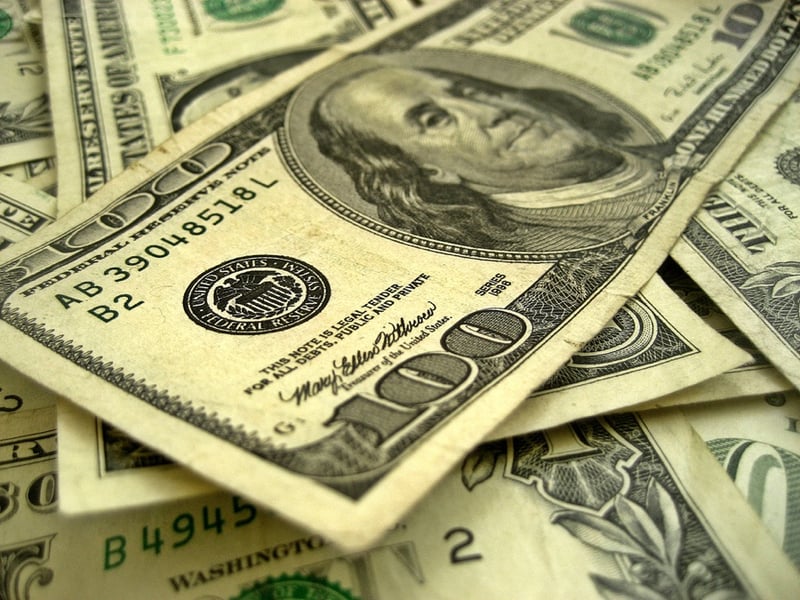 Hedge fund employees enjoy the fruits of their labor