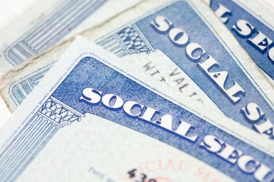 GAO's financial advice: Hold off on Social Security, buy an annuity