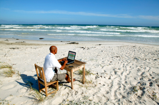 Investors mostly dissatisfied with brokerage firm websites