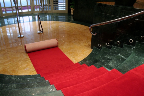 RayJay rolls out the red carpet