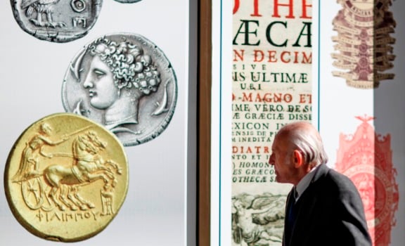 Greece monkeys around, will default in March: Fitch