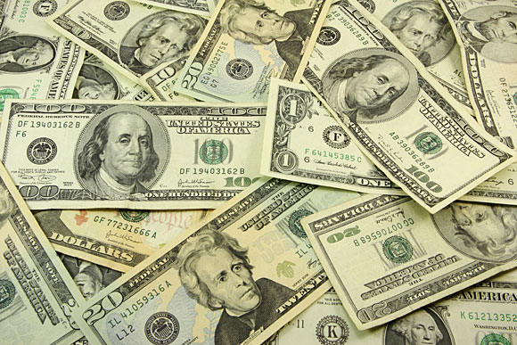 No end to dividend bonanza, says Sterne Agee strategist