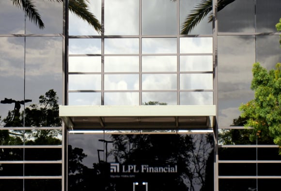 Cortazzo moves affiliation to LPL Financial from SII