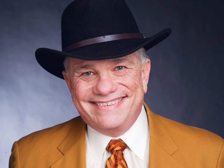 NAPFA forces resignation of Bert Whitehead, vocal compensation committee member