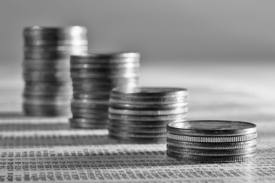 Investors see few benefits of lower fees in adviser-sold investments