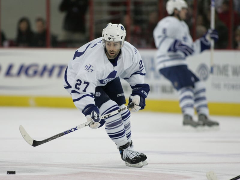 Adviser and former race car driver convicted of defrauding NHL players of $20M
