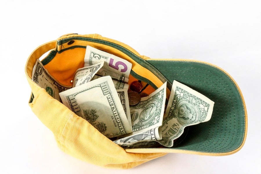 SEC passes crowdfunding rule, giving retail investors new access to startups
