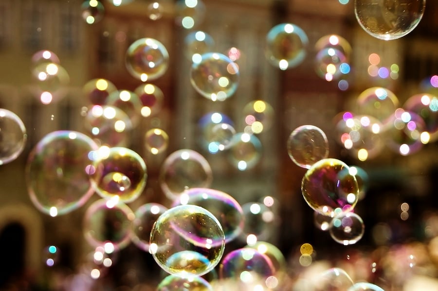 Jeremy Siegel sees a more dovish Fed, discounts market bubbles