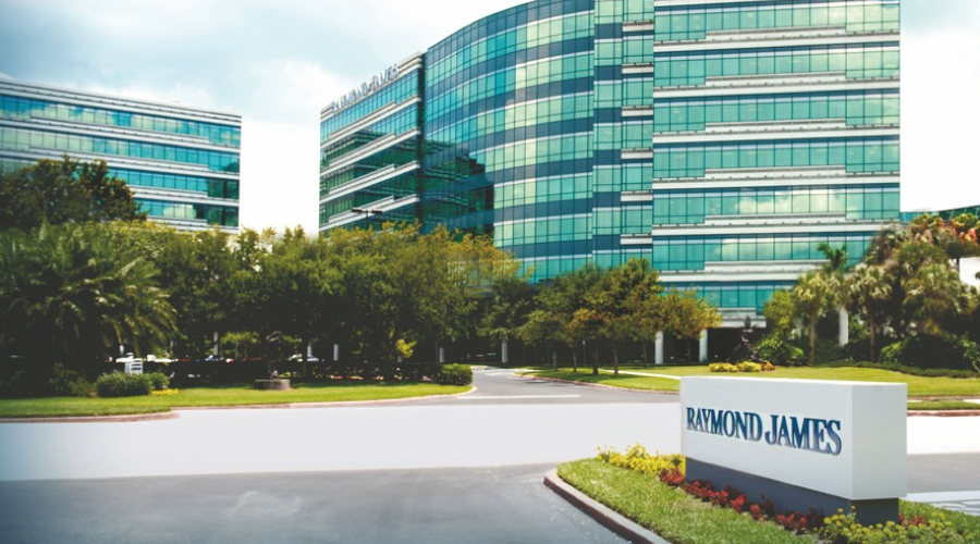 Raymond James picks up $280 million adviser in Chicago