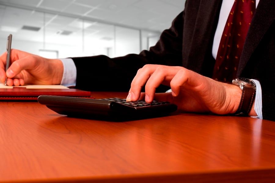 SEC fines WFG Advisors $100,000 for overcharging clients in alternative investments
