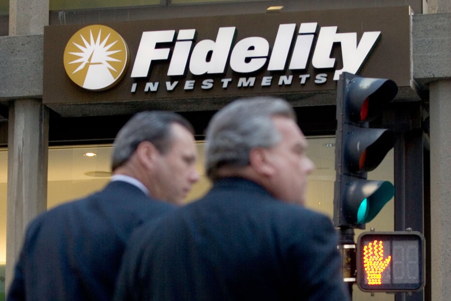 Looking for stock tips from hedge fund managers? Try active manager Fidelity, instead