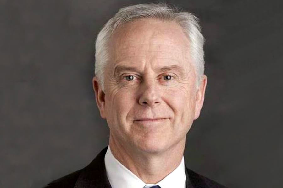 Charles Morrison, Fidelity head of asset management, to retire at year end