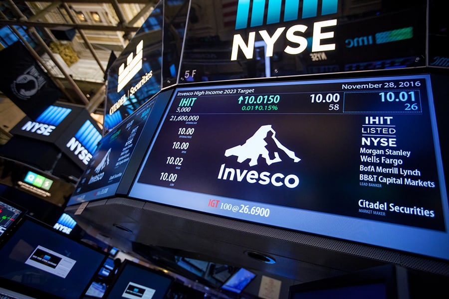 Invesco to buy OppenheimerFunds