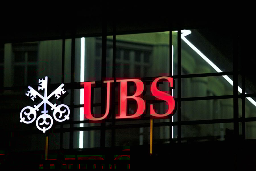 UBS buckles under uproar from brokers over non-solicit agreements