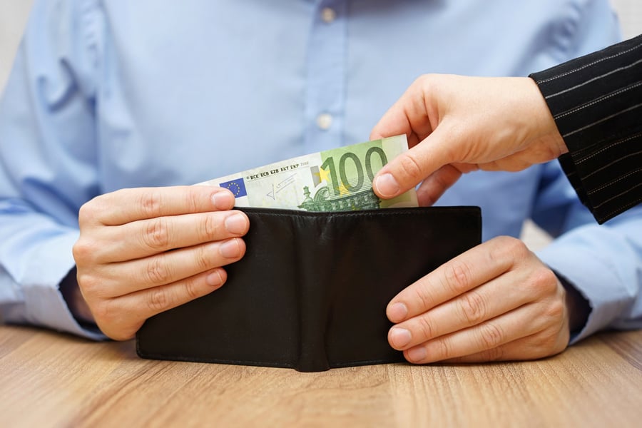 Finra bars ex-MML broker who sold $3.5 million of Woodbridge Ponzi
