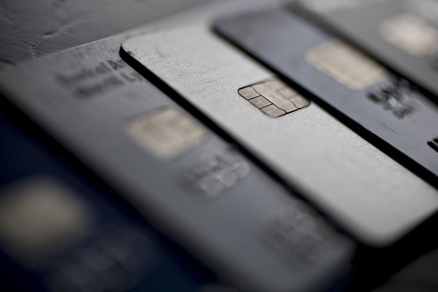 Debit card to add 'stock-back' rewards